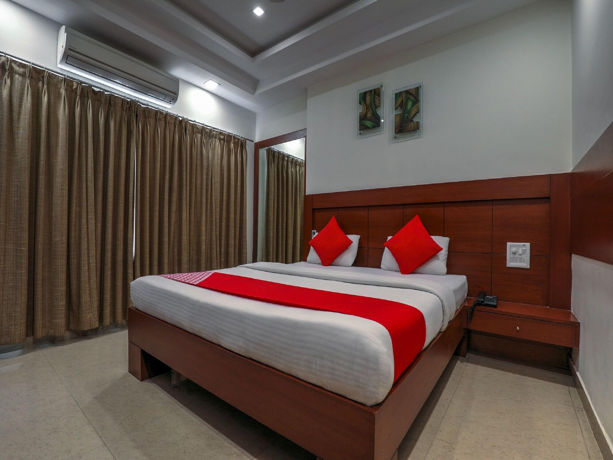 Treebo Trend Hotel Jp Plaza Nampally Хайдарабад Экстерьер фото