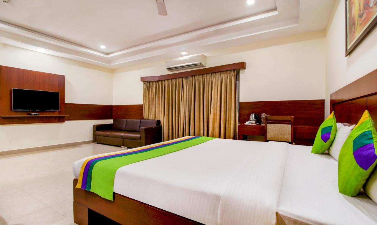 Treebo Trend Hotel Jp Plaza Nampally Хайдарабад Экстерьер фото